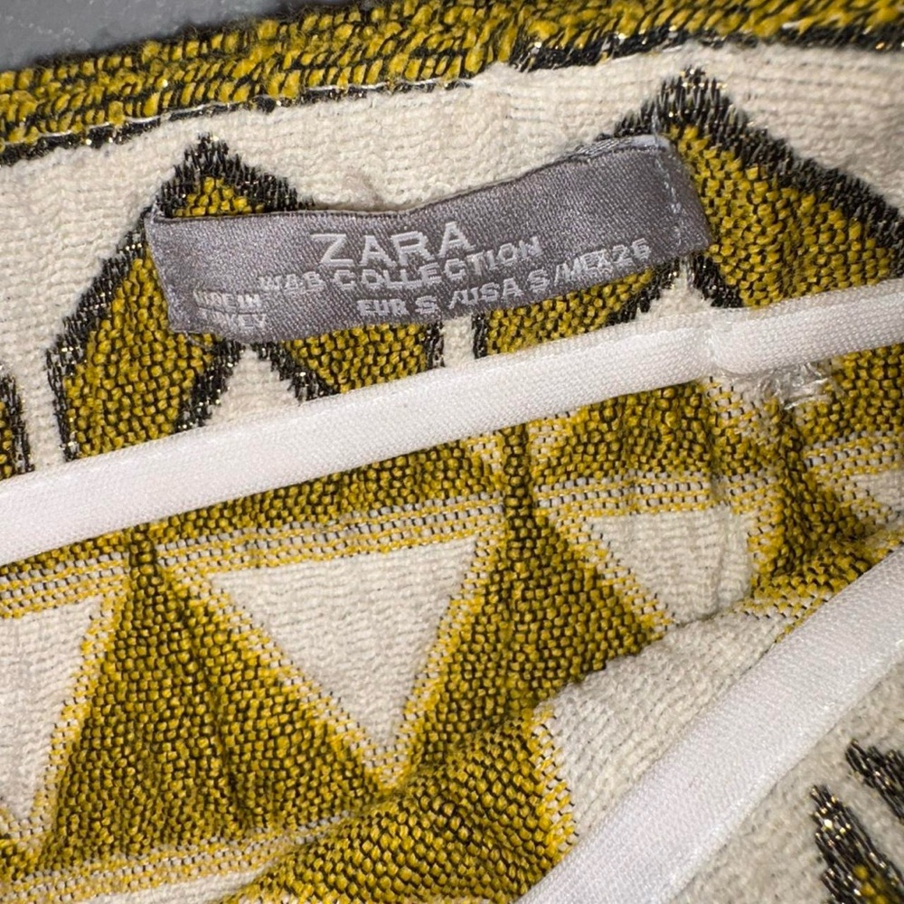 Zara Olive and Cream Geometric Embroidered Mini Skirt - Picture 7 of 8
